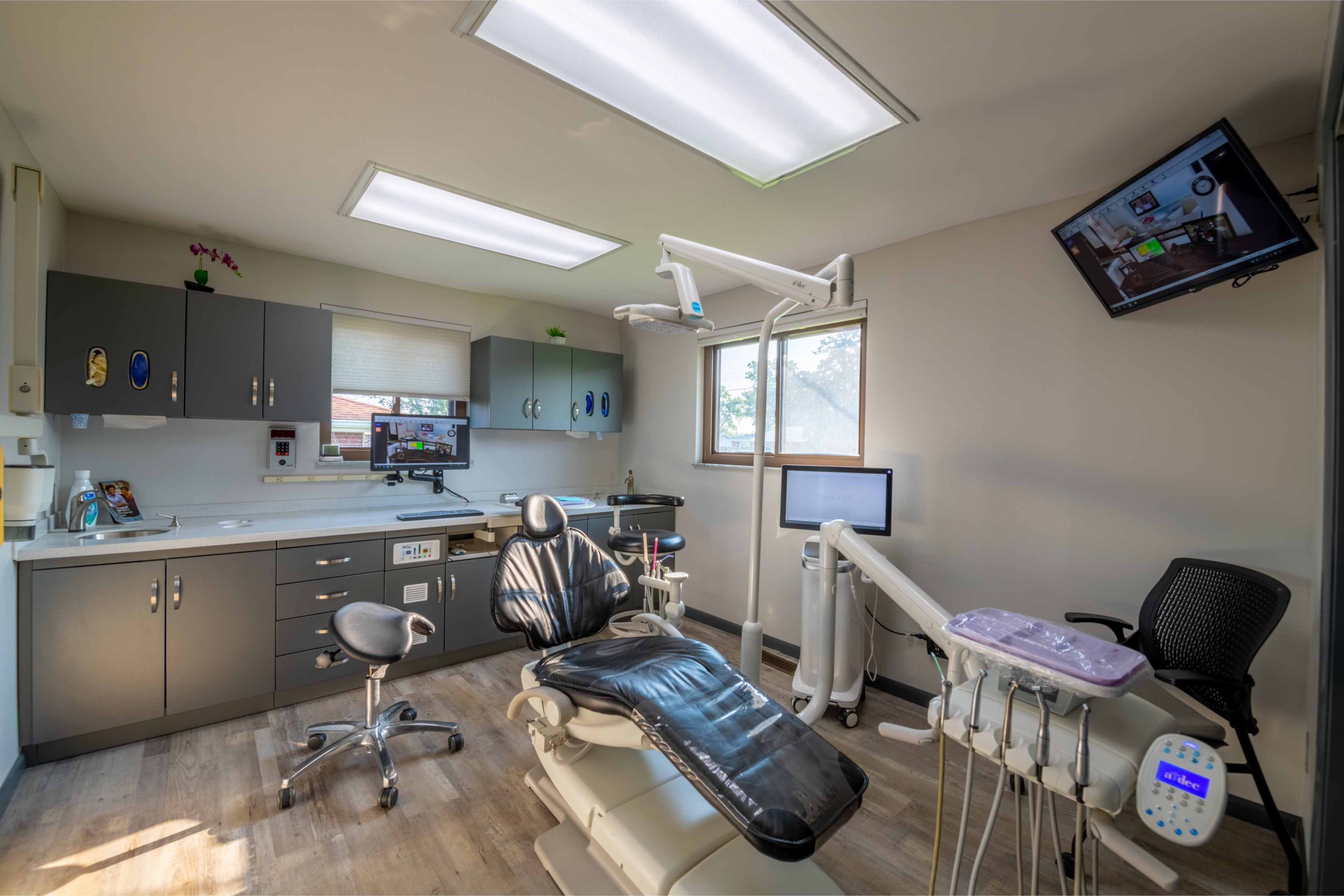 Elite Cosmetic & Family Dentistry office